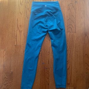 Blue lululemon wunder unders!! Brand new!!